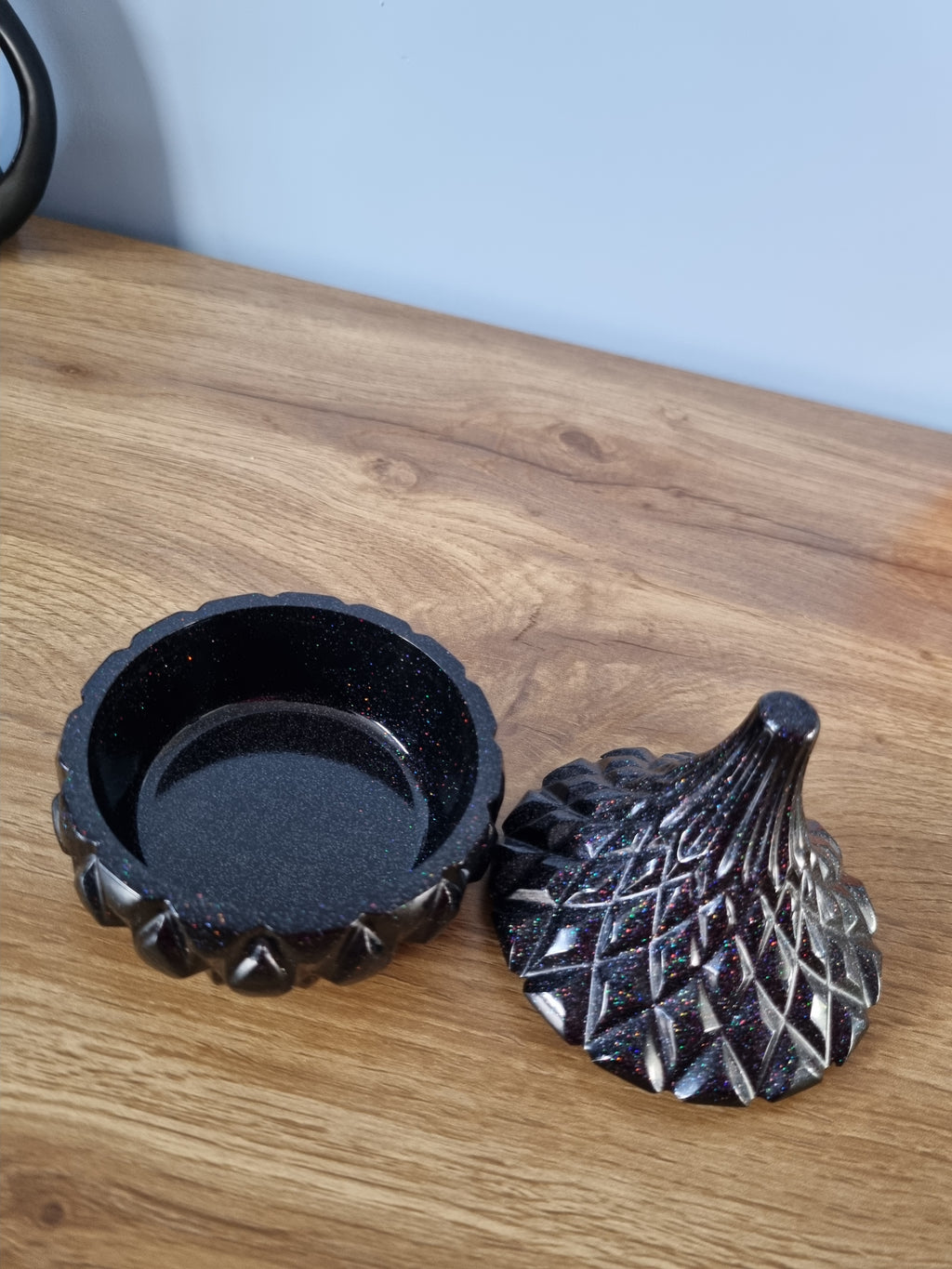 Tear drop jar